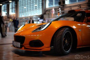 Hidden exotics